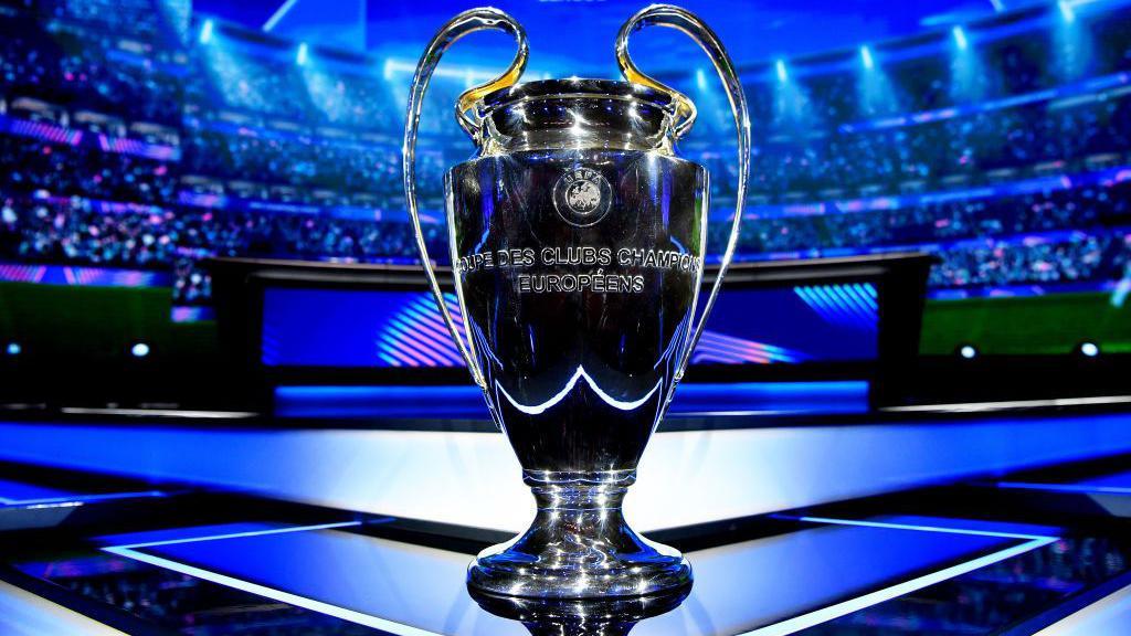 Hasil Liga Champions 2024/2025: 8 Tim Lolos Langsung ke Babak 16 Besar!