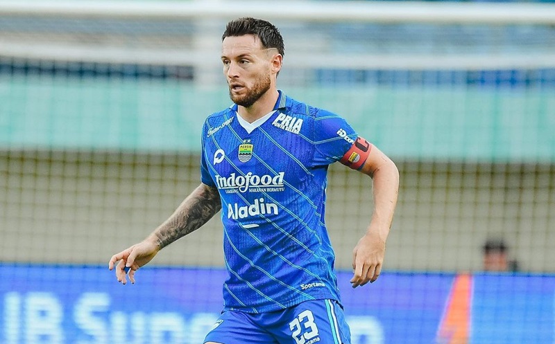 Marc Anthony Klok: Gelandang Andalan Persib Bandung