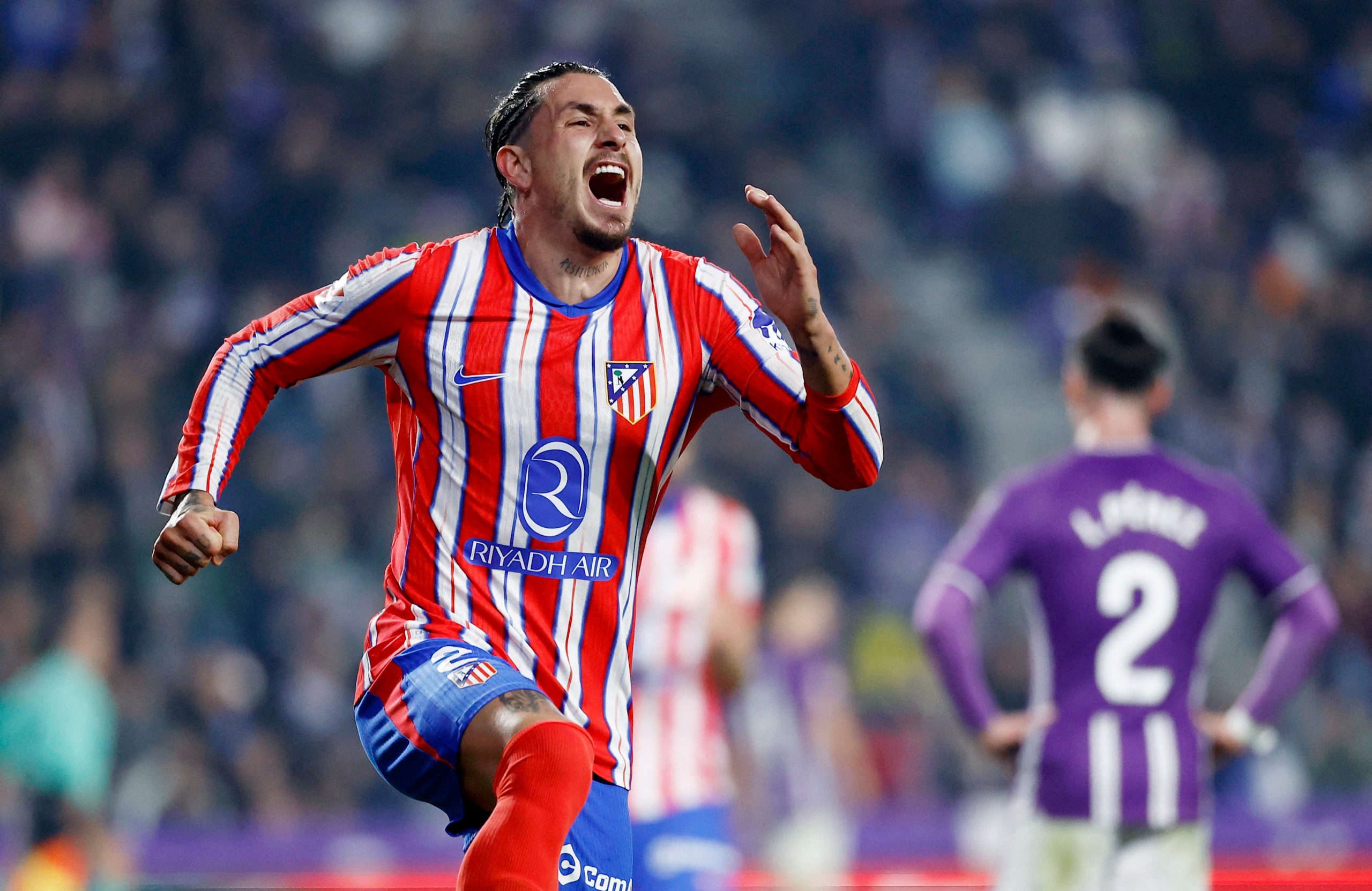 Profil José María Giménez : Bek Uruguay Dengan Simbol La Celeste di Lapangan.